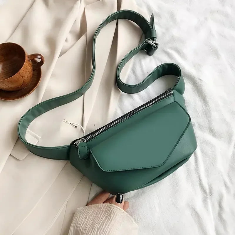 SAC BANANE FEMME CUIR ET SOBRE